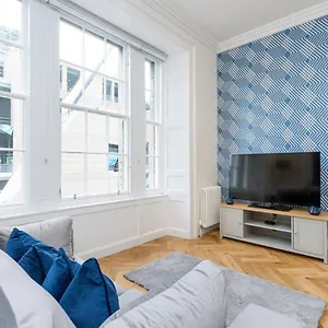 Luxury Renovated 1 Bed Nr St James - Super Central Apartment